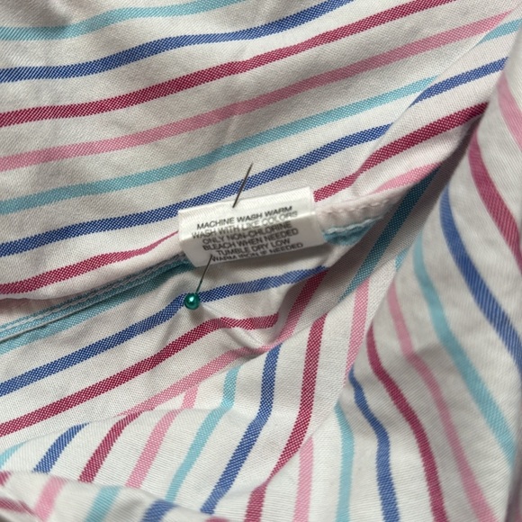 Cremieux Classics pastel long sleeve pocket button down - Picture 5 of 11